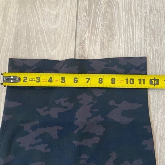SPANX High Waisted Look At Me Now Leggings Camo Stretch Gray Black Size Small - Picture 5 of 8